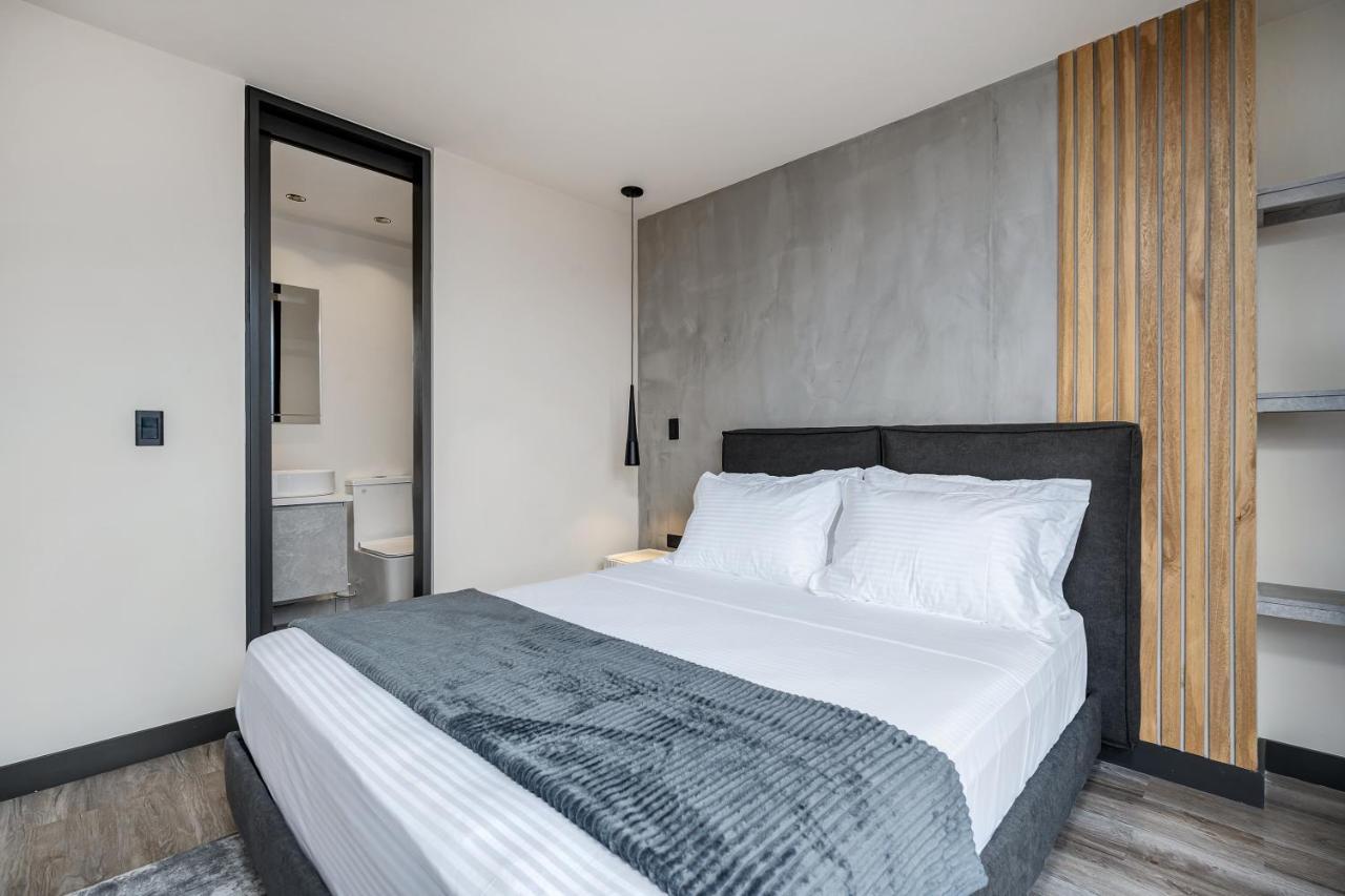 Apartamentos Housy Laureles Medellin Exterior photo