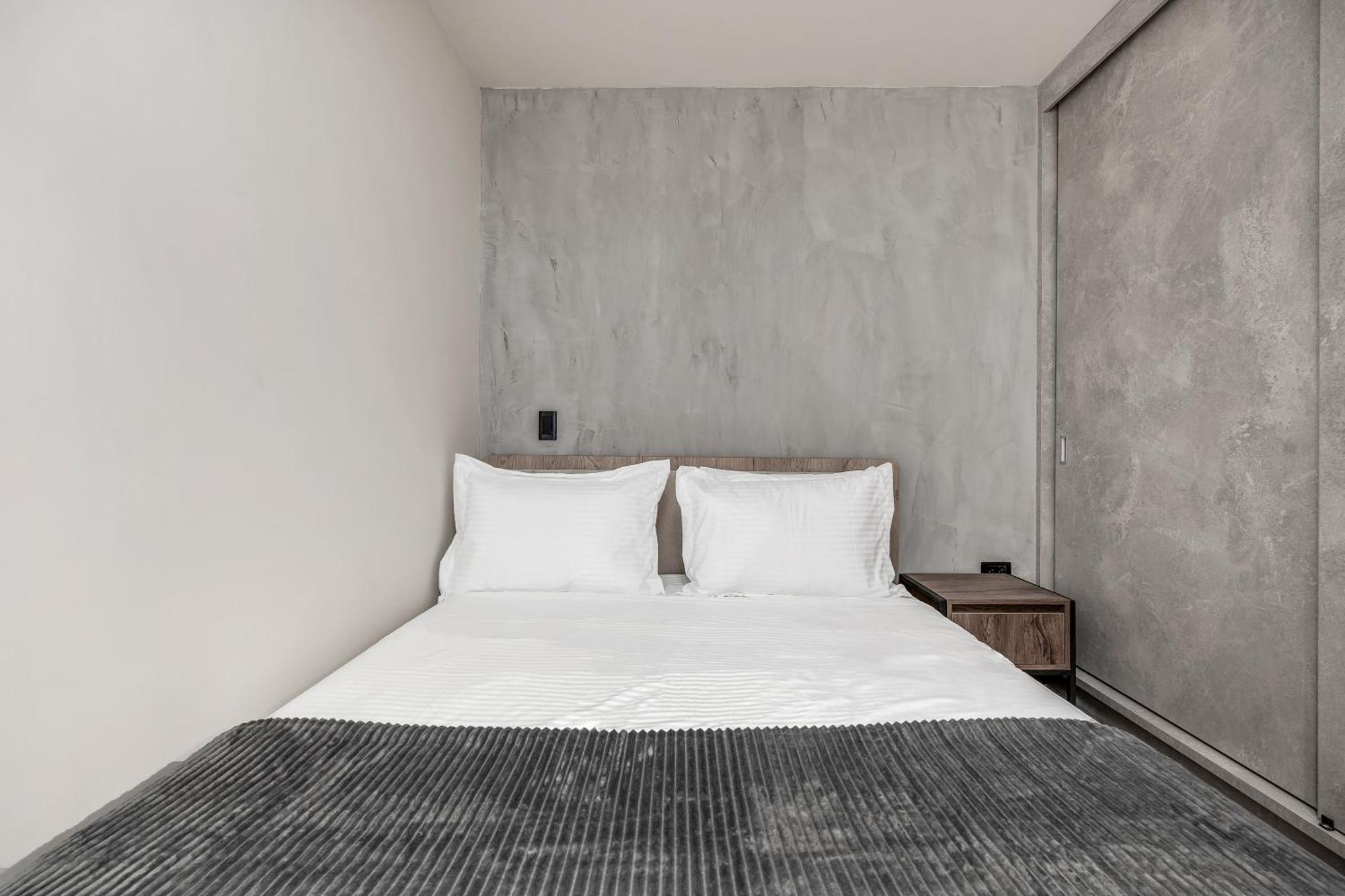 Apartamentos Housy Laureles Medellin Exterior photo