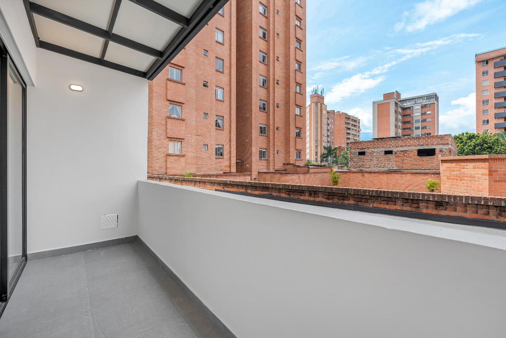 Apartamentos Housy Laureles Medellin Exterior photo