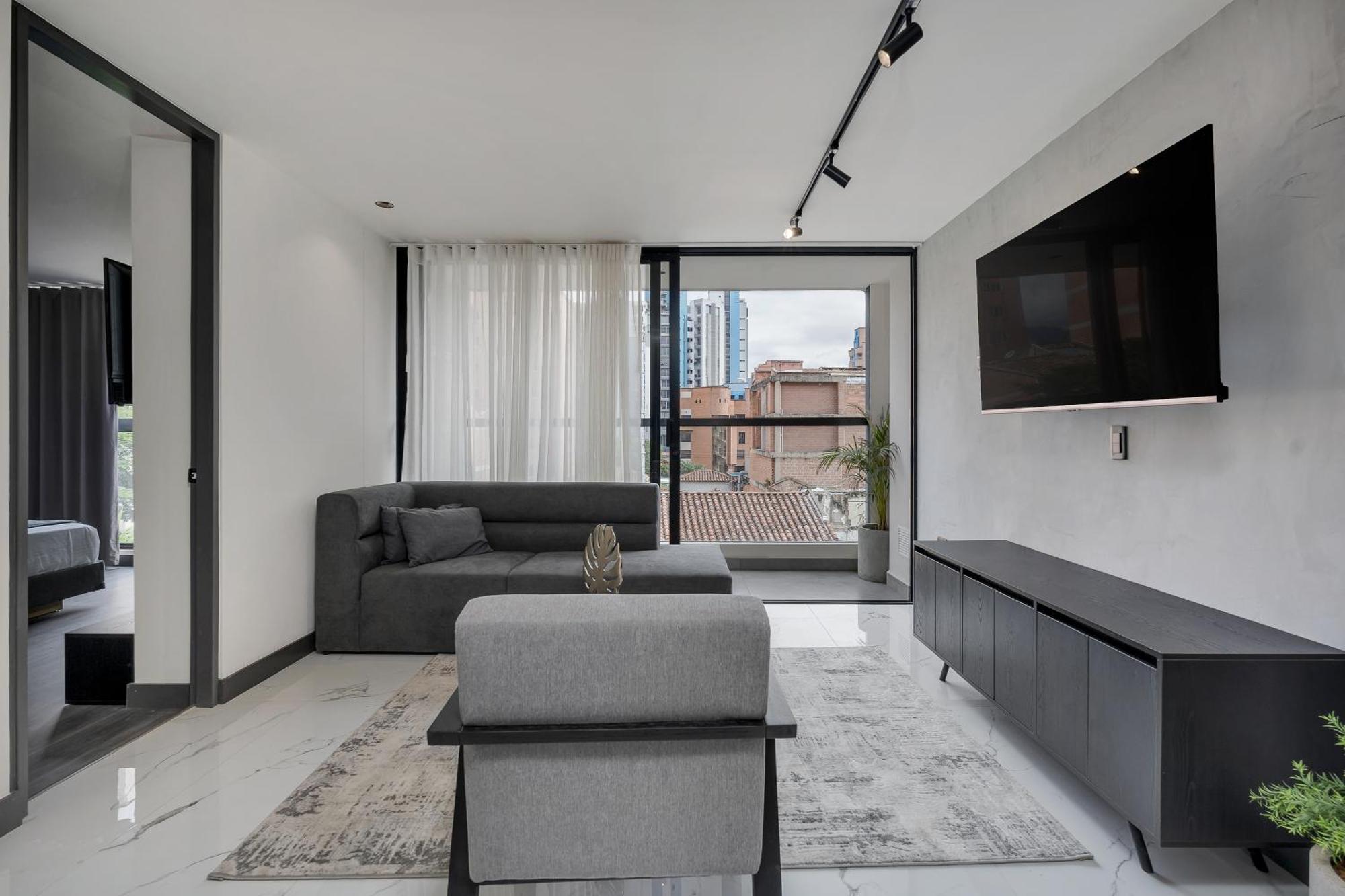 Apartamentos Housy Laureles Medellin Exterior photo